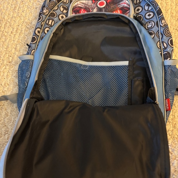 MARVEL AVENGERS backpack - Picture 5 of 14